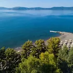 Ξενοδοχείο με διαμερίσματα Makis Θερμησία