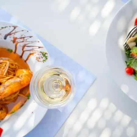 Makis Hotel apartamentowy