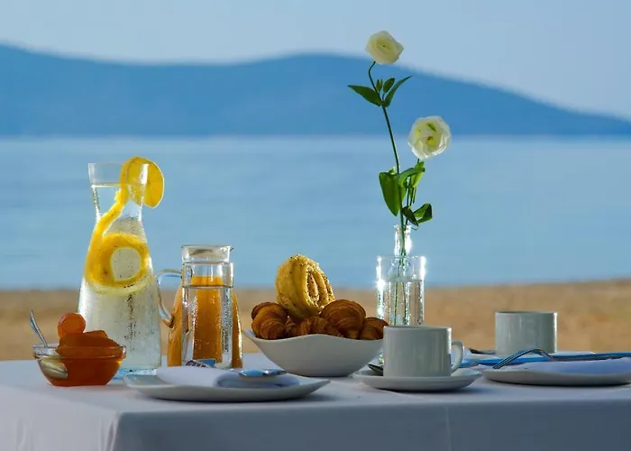 Makis Apartahotel Thermisía